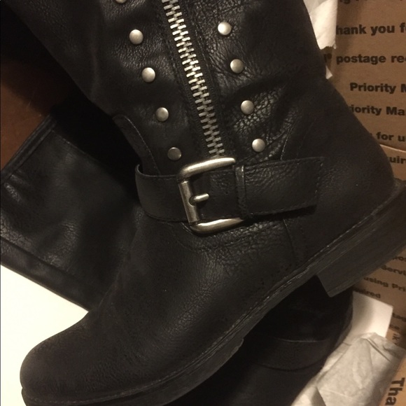 Black Edgy Faux Leather Studded Boots - Picture 2 of 3